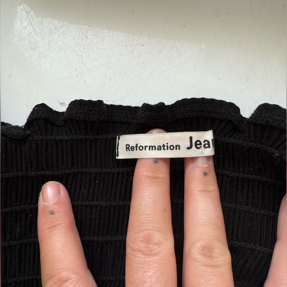 Reformation Ruched Top - Size Extra Small - Picture 2 of 2